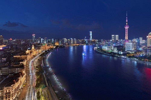 互联照明，比你想象的空间发展更大.jpg