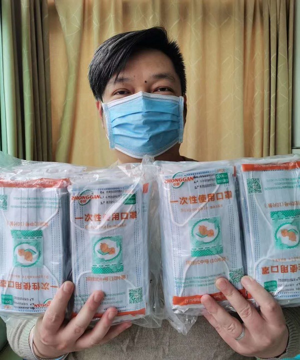 “众志成城，抗击疫情” 阿基皕科技在行动.jpg